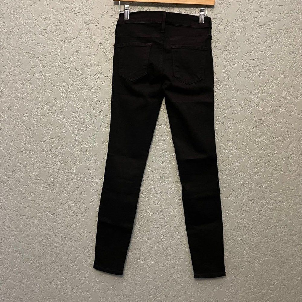 Frame NWOT Vian Ripped Skinny Jeans - Picture 4 of 16
